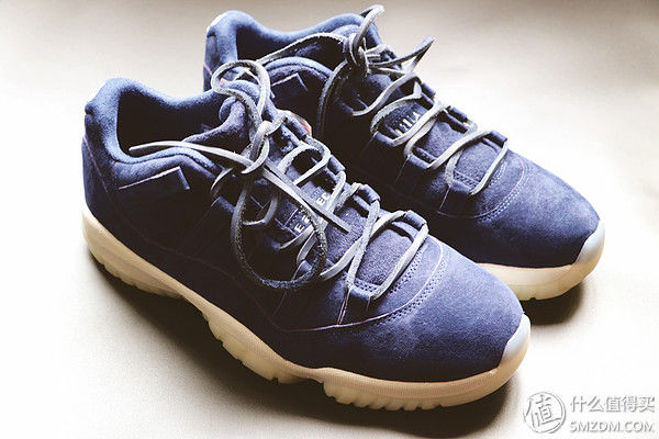 AJ11 Low RE2PECT 蓝麂皮开箱，论一双球鞋是怎样成为艺术品的