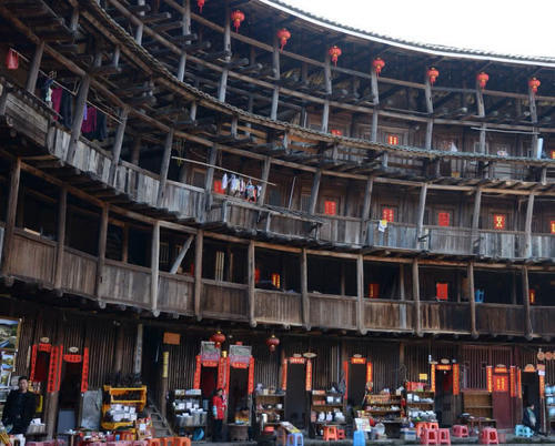 中国“最美的”房子,分布在福建、广东,有的房间却照不到阳光