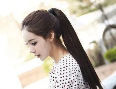 「女生」夏季长发女生要怎么扎头发才会清凉又好看,简单又时尚!