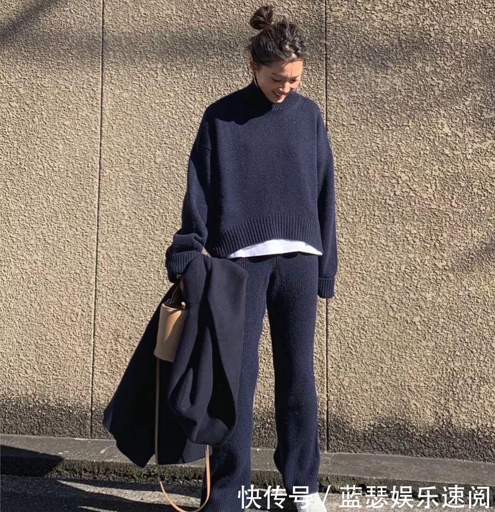  『与奶奶裤』别再穿阔腿裤了！2020最流行的“奶奶裤”才是真时髦！