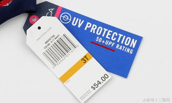 天热就得去海边玩，选对儿童游泳衣赛过妈妈的比基尼！