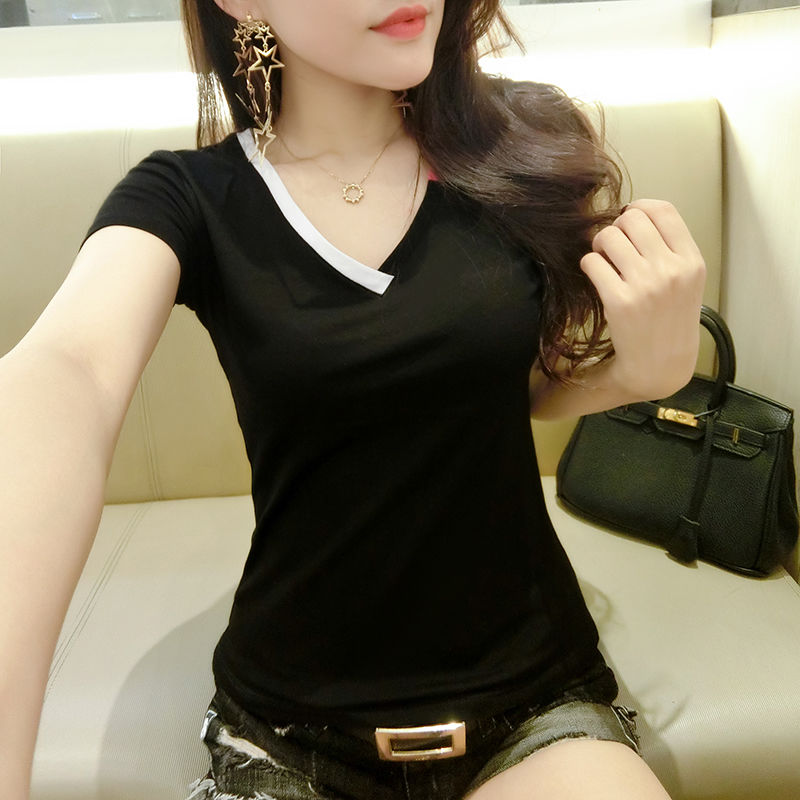 腿粗臀大的女人，多穿修身T恤+短裤，比穿裙子还显瘦