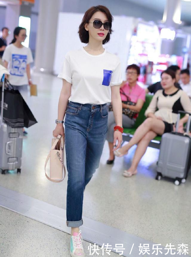 41岁陈数现身上海机场太惊艳！看到手腕时，网友直呼有钱！