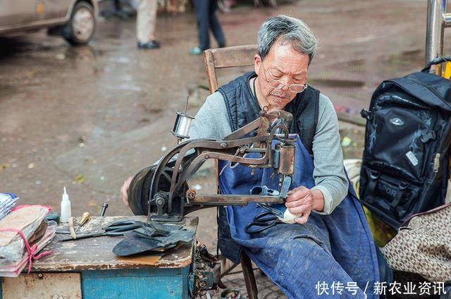 曾是农村的“铁饭碗”，如今已然衰败，尤其第3种，农民都要讨好