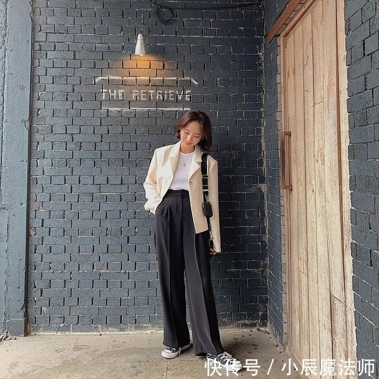  [今春]你的裤子该！换！了！今春必穿这4条裤子，太藏肉了！