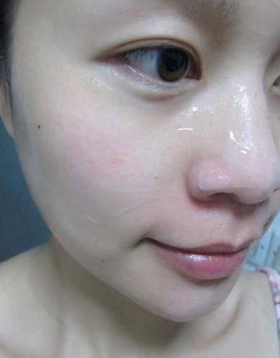 小小的它加上蜂蜜，祛斑仅需一夜间，皮肤嫩白像剥了皮的熟鸡蛋