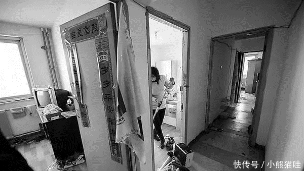 世界上最臃肿的住宅区，一天流动数十万人，这里的住户回家要排队