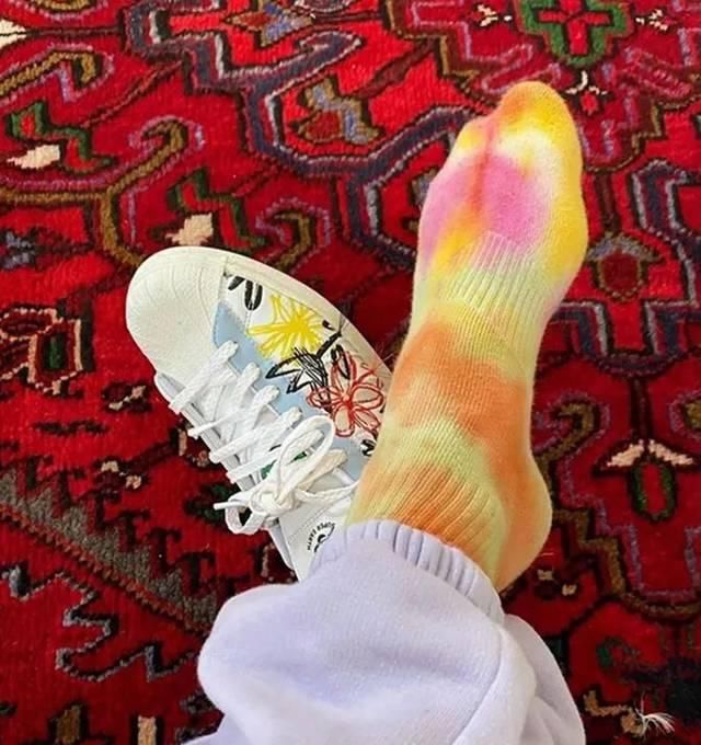  【联名】球鞋丨同一个联名，adidas和Nike怎么就差这么多？网友：甚至不如ASICS