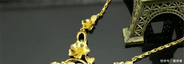 佩戴黄金项链时，谨记“3不要”！很多人在乱戴，难怪项链很廉价