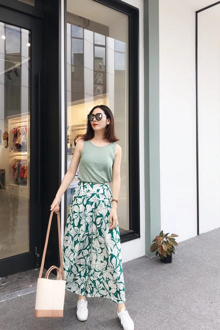 尚周末丨用裙子打开这个夏天