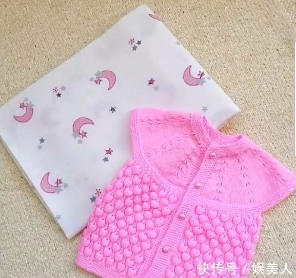  【合适】多款手工编织的儿童毛衣，可爱又帅气，春季穿太合适了