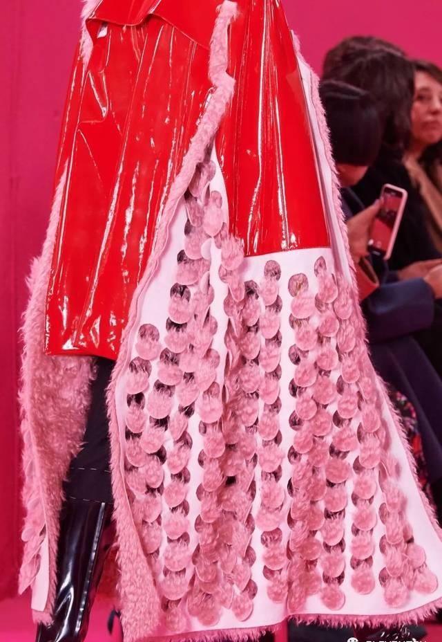 「国际时装」2020春夏高定——Maison Margiela 舞会后的宿醉