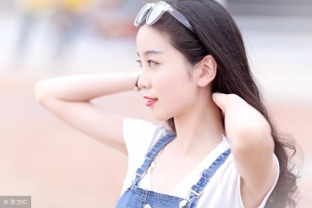 祛斑只需一袋盐,老中医说:用它洗脸,三天祛斑,七天美白