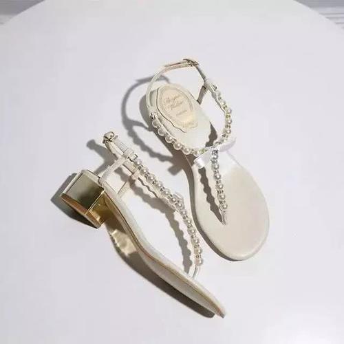 十二星座专属夏日凉鞋，水瓶座干练女人味，处女座简约大方