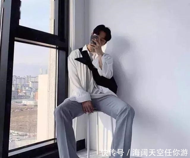 「搭配」选对搭配普通T恤+牛仔裤也可以超好看
