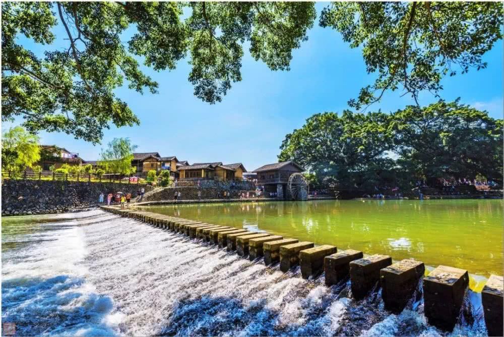  绝美：福建一座绝美小岛，有世界级火山奇观被称为“海下兵马俑”！