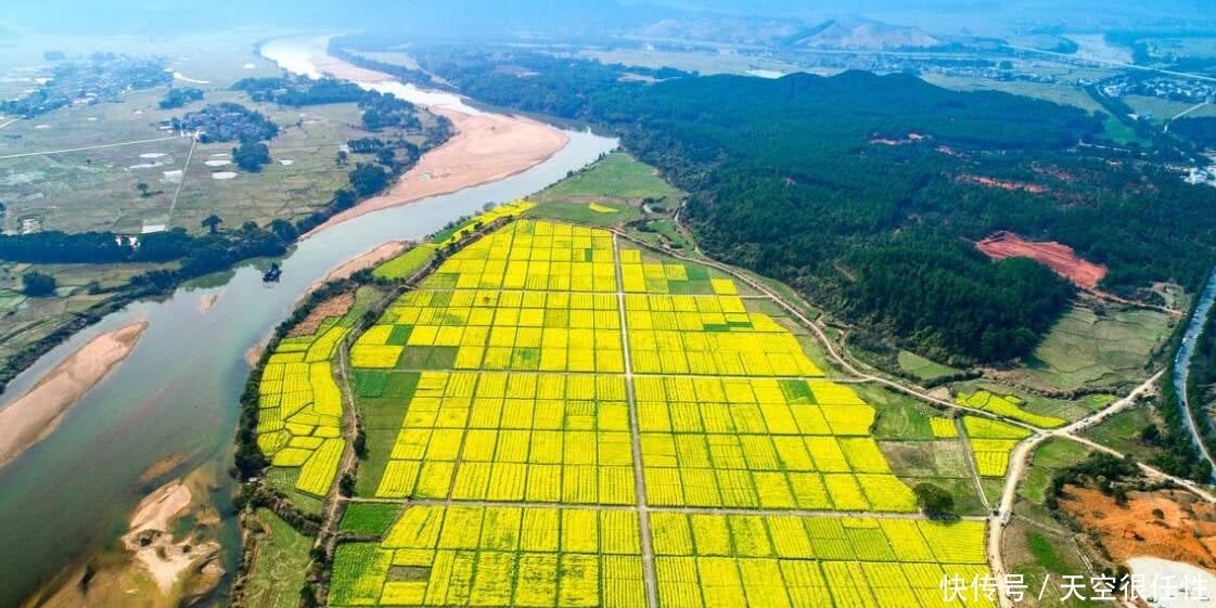 江西这县走运了，喜获532亿高铁项目入驻，未来经济有希望腾飞