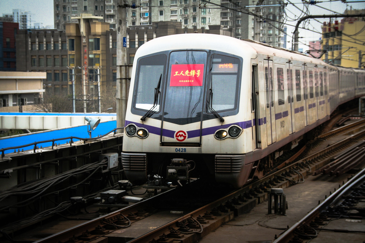  #龙华#世界最长城市地铁：连接两座重要省市，网友表示：直接坐