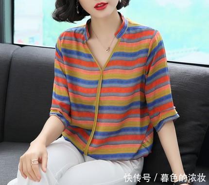 「迷人」60后有福了,人见人夸的妈妈装来了,不吹,婆婆穿上惊艳又迷人