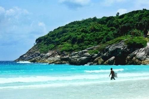 活色生香的普吉老镇,穿泰服出街惹围观,网红大多是中国人