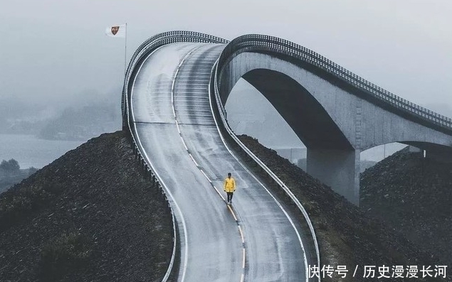 世界最会“骗人”的桥，司机常以为桥断了，看上去胆战心惊