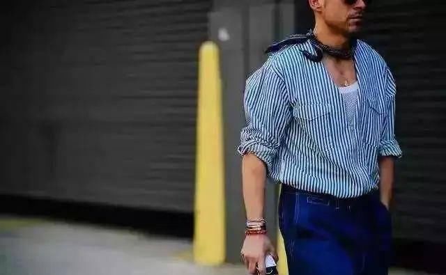  「不合身」20岁+男人春天穿搭指南：远离不合身、鲜艳、款式老旧