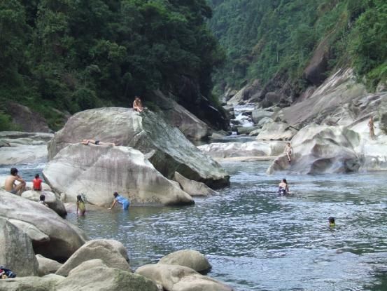 广西融水县龙宝大峡谷景区简介