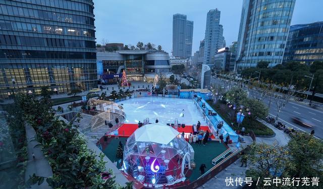 冰雪节将:在北外滩感受不一样的冬天,来一场“冰雪奇缘”吧