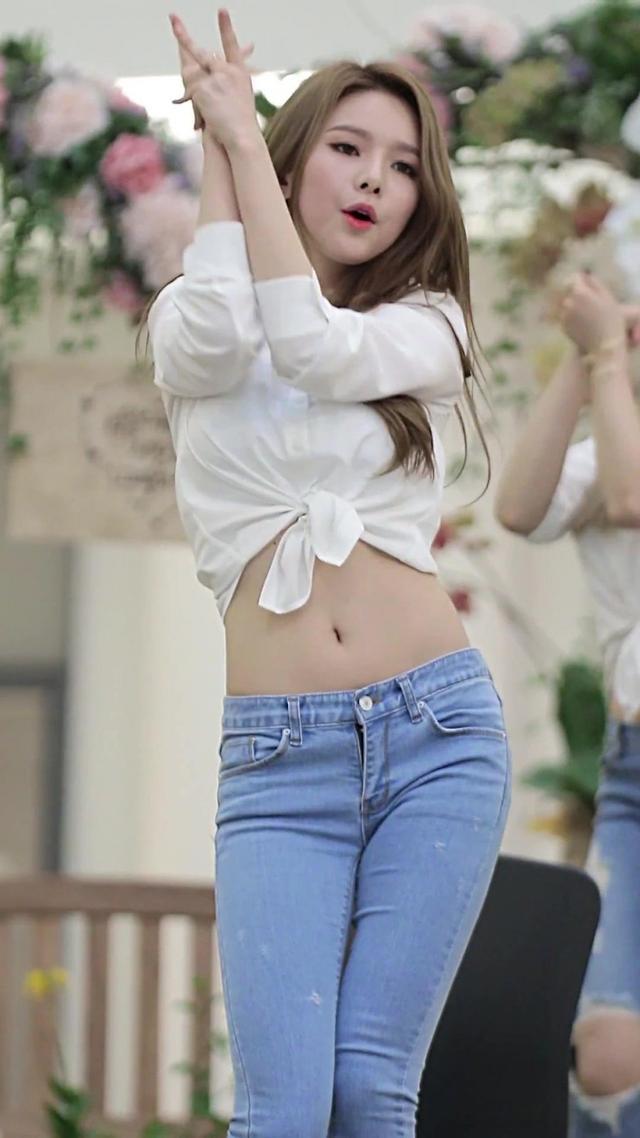 爆发魅力的紧身裤，性感不是一点点！