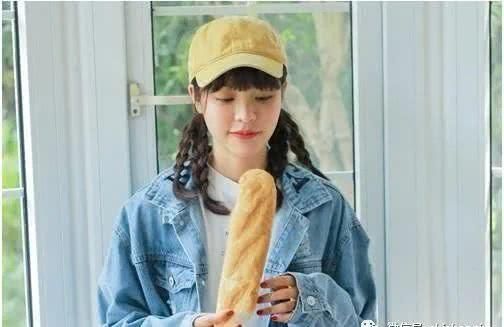  「日常」长发这样编比丸子头好看，2020年春季淑女必火日常编发
