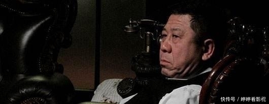 没什么:他没什么知名度,演技却是公认,从不跟公司签约,老婆身份很牛!