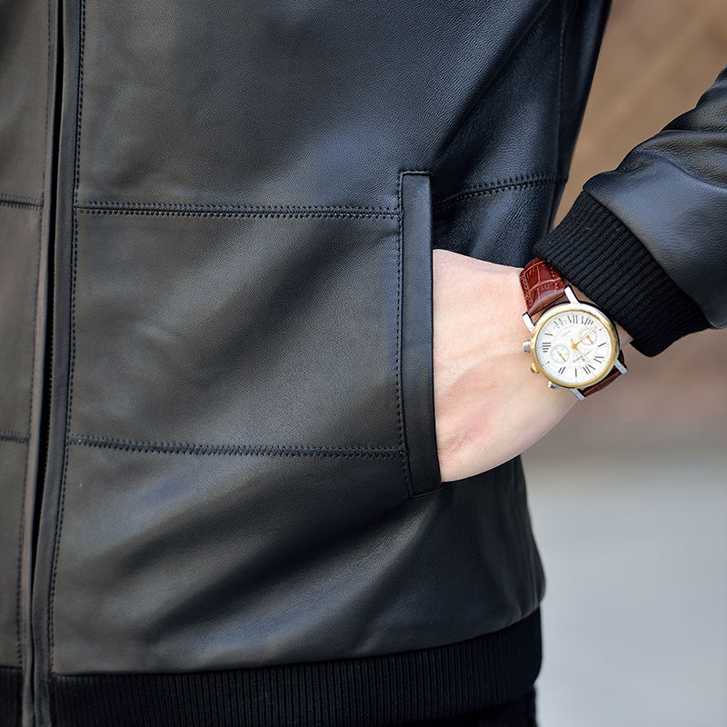 天啊!这就是“司令”皮衣，高端大气又档次，难怪60领导都在穿