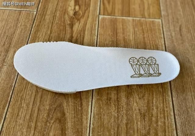 「WOW7」200几块买双WOW7?韦德新主线不但颜值高 配备也是意外惊喜