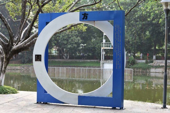 青山绿水祭忠魂，长安CS75 PHEV回头率自然是特别的高