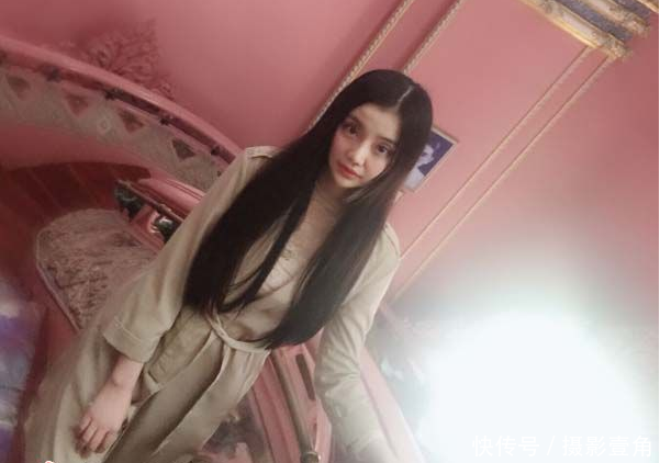 清纯校花丁婷婷被称为美貌与智慧的合体女神