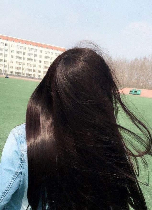  头皮毛囊@晚上洗头之后做好这4件事，坚持30天，头发自然蓬松浓密还不干枯