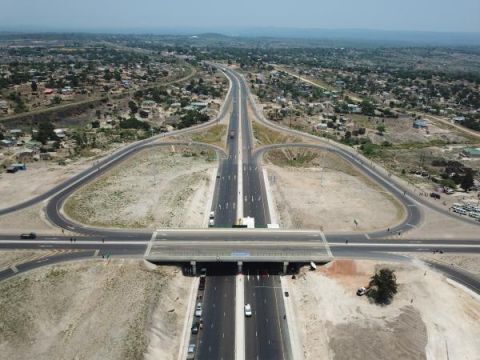 视界 | 中企承建莫桑比克N6公路改扩建项目竣工通车