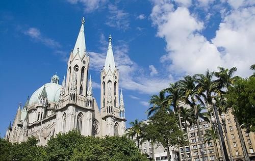 “足球王国”巴西开放免签了，但它不止有足球可说