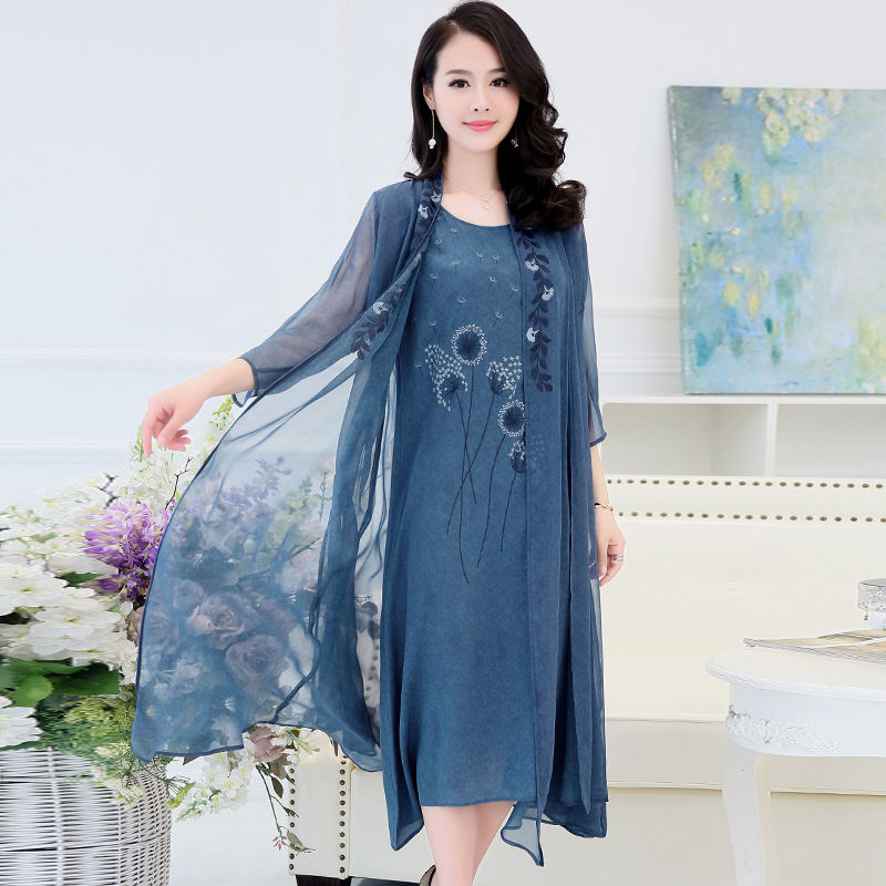 真丝连衣裙贵死了!说实话我买不起，但这几款看一眼都觉得值了