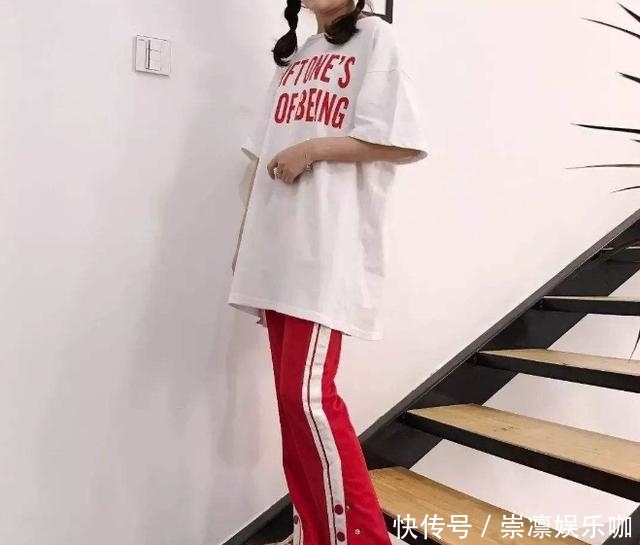 『色马丁靴』小白鞋过时了!今年早春“回头率最高”的3款鞋,时髦显高又好穿