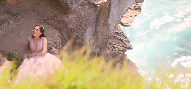 游客把这个国家逼疯: 悬崖冒死拍照 留下一地垃圾 出人命也挡不住