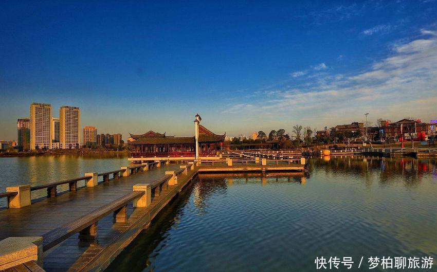 中国华东又出现一座“空城”,人少房价高,四线城市为何这样?