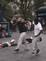  「gif」搞笑gif：看到这种骚气十足的舞蹈，我震惊了！