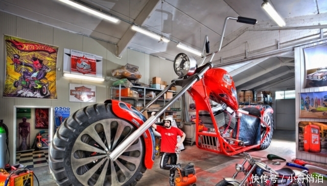 这个摄影师走遍全球拍摄吉尼斯世界纪录照片,英国女王都收藏他的