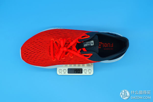 轻薄艳之夏跑鞋--New Balance FuelCore 5000跑鞋开箱