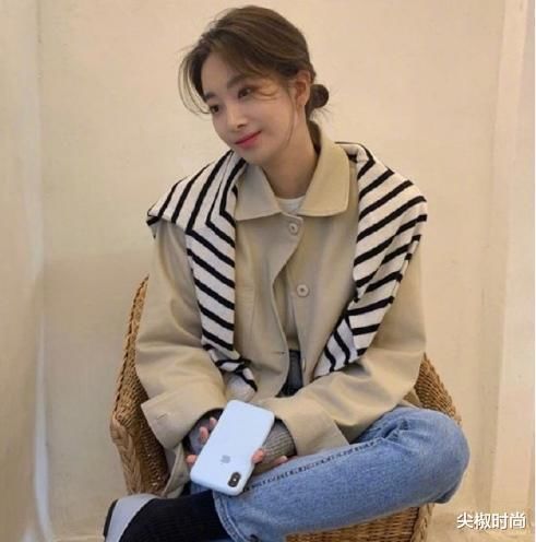  『女生』这条裤子就是女生最爱！省事不挑人，小个子怎么穿都清新、灵动