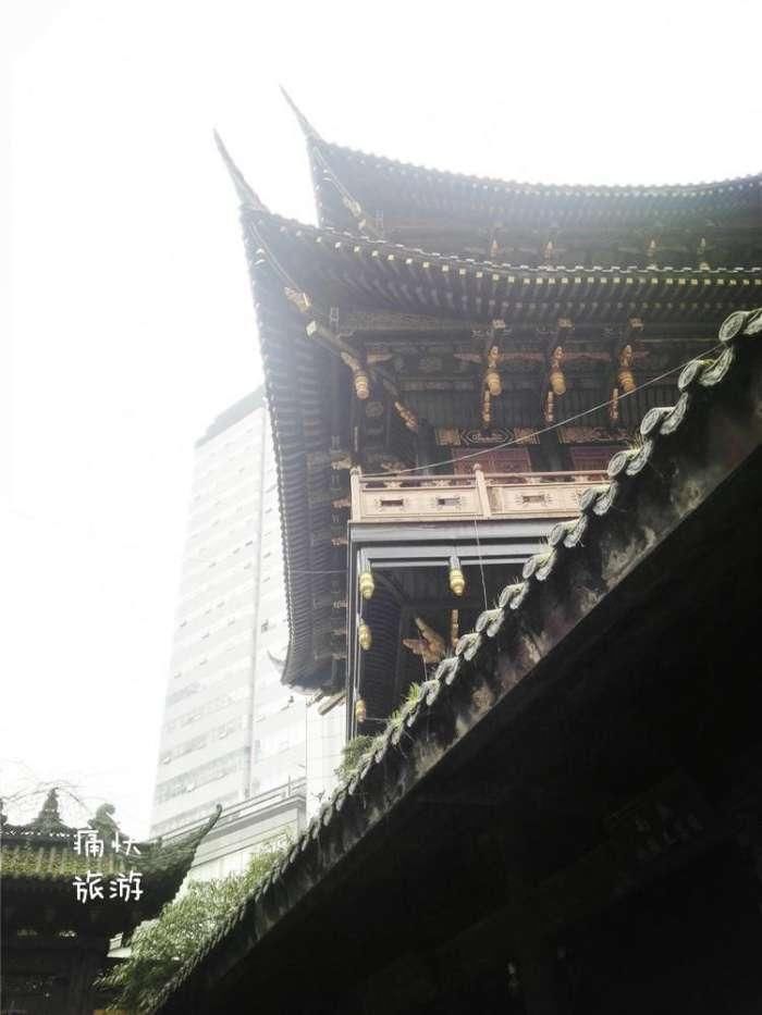 “闹中取静”的重庆罗汉寺