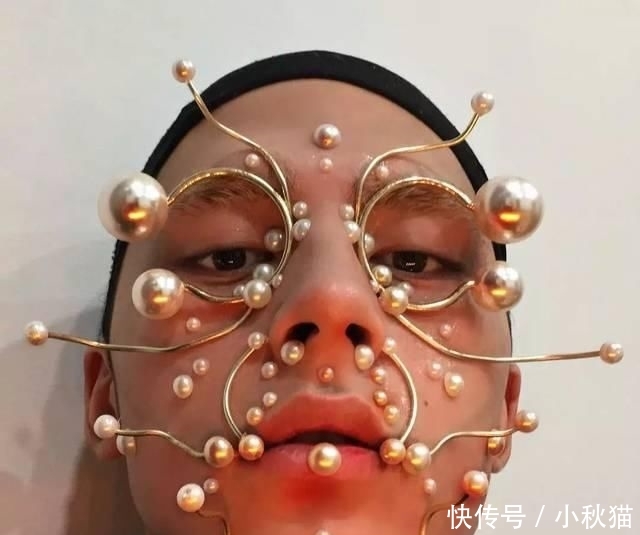  #美妆圈#20岁的他成为了美妆圈新Icon！