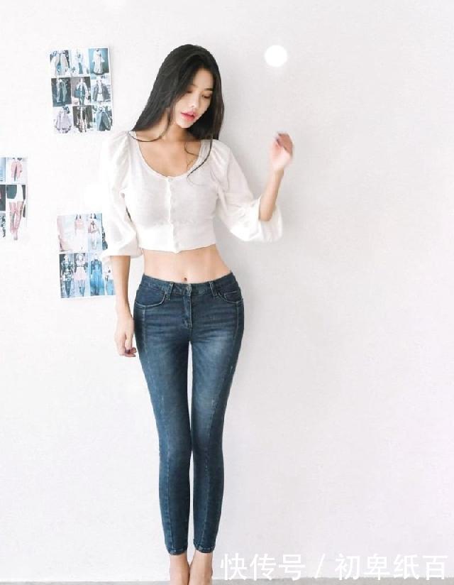 女人:牛仔裤美女穿出女神魅力,妩媚动人优雅好身姿,穿出女人自信!