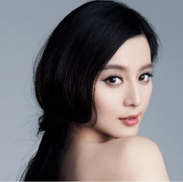 结婚的消息越传越开，怎么回事?李晨终于做出回应